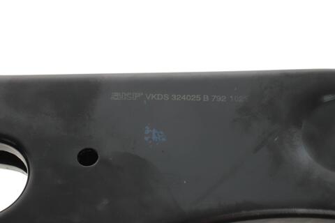 Важіль підвіски (передній/знизу) (R) Ford Focus 98-04