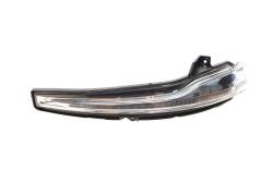 Повторитель поворота на зеркало MB C-class (W205)/Vito (W447) 14-(L) Повторитель поворота на зеркало MB C-class (W205)/Vito (W447) 14-(L)