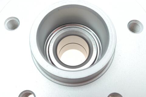 Диск гальмівний (задній) Renault Megane 08- (260x8) (+ABS) (з підшипником) Диск гальмівний (задній) Renault Megane 08- (260x8) (+ABS) (з підшипником)