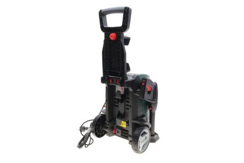 Мийка високого тиску UniversalAquatak 135 (135 Бар/450 л/ч/1900W)