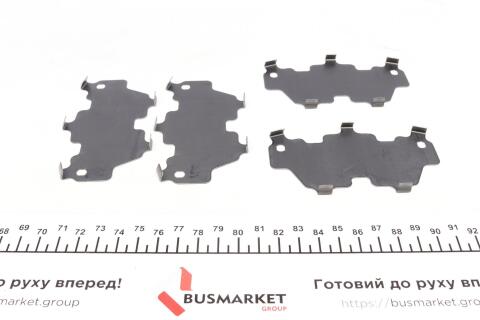 Колодки тормозные (передние) Mazda 3 13-/CX-3 15- (Akebono)