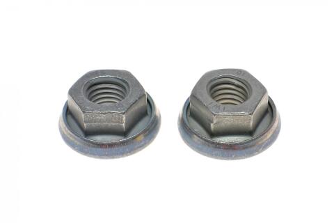 Тяга стабілізатора (переднього) (L) BMW 7 (E65) 01-