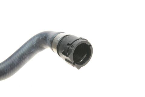 Патрубок радіатора BMW 3 (E46) 01-07 N42/N45/N46 Патрубок радіатора BMW 3 (E46) 01-07 N42/N45/N46