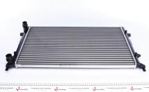 Радіатор охолодження VW Caddy 1.9TDI 03- (650x415x23) Alum. (d=32 мм/32 мм)