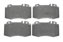 Колодки тормозные (передние) MB C-class (W203)/E-class (W211) 00-09 (Brembo)