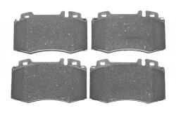 Колодки тормозные (передние) MB C-class (W203)/E-class (W211) 00-09 (Brembo) Колодки тормозные (передние) MB C-class (W203)/E-class (W211) 00-09 (Brembo)