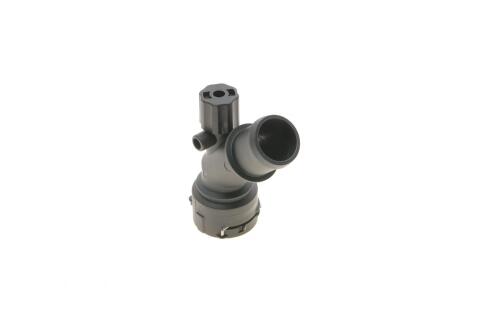 Фланець системи охолодження VW Golf IV 97-06 Фланець системи охолодження VW Golf IV 97-06