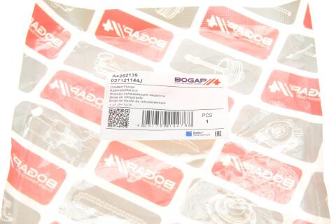 Фланець системи охолодження VW Golf III/IV/Passat 88-02 Фланець системи охолодження VW Golf III/IV/Passat 88-02