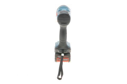 Гайковерт акумуляторний 1/2" 400 Нм 18V 5Ah (2 АКБ і заряд. пристрій) Гайковерт акумуляторний 1/2" 400 Нм 18V 5Ah (2 АКБ і заряд. пристрій)