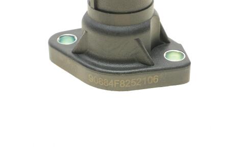 Фланец системы охлаждения Audi A4/A6/VW Passat 1.9TDI 95-01