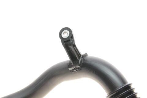 Патрубок интеркулера Renault Fluence/Scenic III/Megane III 1.5dCi 09- Патрубок интеркулера Renault Fluence/Scenic III/Megane III 1.5dCi 09-