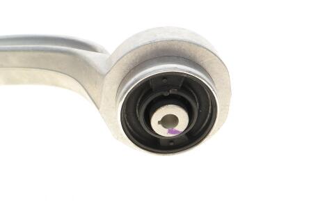 Важіль підвіски (передній) (R) Audi A6 11-