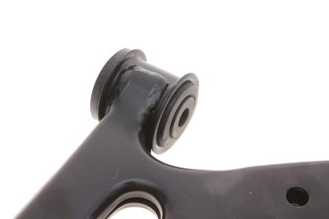 Важіль підвіски (передній) (R) Ford Fiesta/Fusion/Mazda 2 01-12