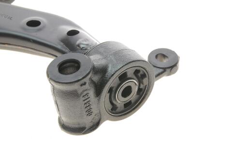 Важіль підвіски (передній/знизу) (L) Mazda 3 13-