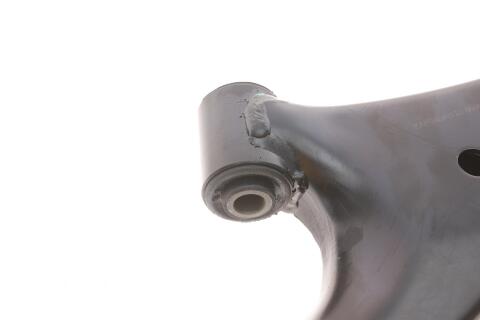 Важіль підвіски (передній/знизу) (R) Chevrolet Captiva/Opel Antara 06-