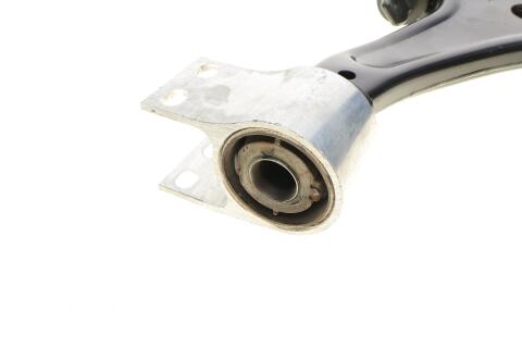 Важіль підвіски (передній/знизу) (R) Opel Insignia 17-