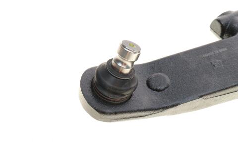 Важіль підвіски (передній/знизу) (L) Renault Master II/Opel Movano 98-/Nissan Interstar 02- (з кульовою) Важіль підвіски (передній/знизу) (L) Renault Master II/Opel Movano 98-/Nissan Interstar 02- (з кульовою)