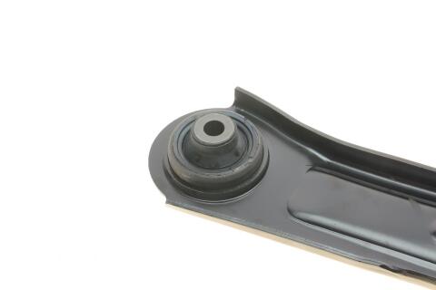 Важіль підвіски (передній) (R) Renault Clio III/Modus 04- Важіль підвіски (передній) (R) Renault Clio III/Modus 04-