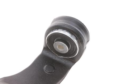 Важіль підвіски (передній/знизу) (R) Audi Q7/Porsche Cayenne/VW Touareg 02-15