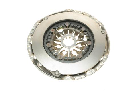 Комплект зчеплення Renault Megane II 2.0 03-09 (d=240mm) Комплект зчеплення Renault Megane II 2.0 03-09 (d=240mm)