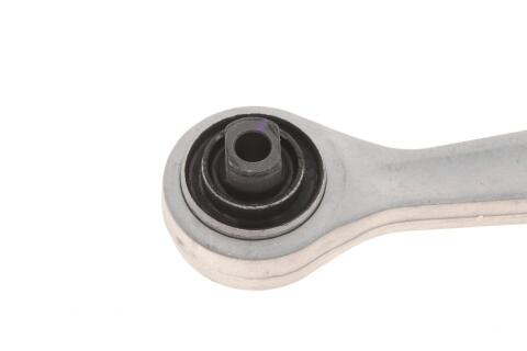 Важіль підвіски (передній/знизу/спереду) Audi A4/A6/A8 94-05/Skoda SuperB 01-/VW Passat 96-00