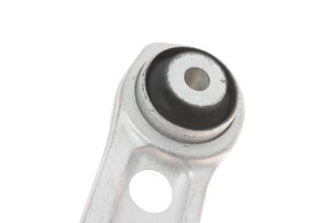 Важіль підвіски (передній/знизу/ззаду) (L) BMW 5 (G30/F90)/7 (G11/G12) 15- B48/B57/B58/N63