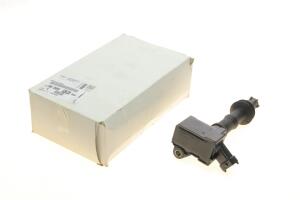 Катушка запалення Citroen C3 Aircross/C4 Cactus/Peugeot 2008/3008 1.2THP 16-