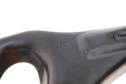 Важіль підвіски (передній/знизу) (L) MB Vito (W447) 14-