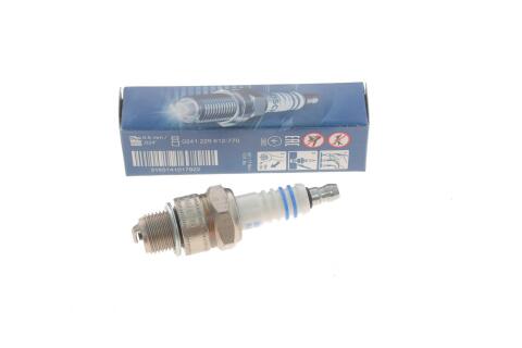 Свеча зажигания UAZ 31512 4.3 V6 97-00