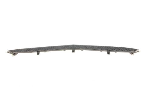 Решетка бампера MB C-class (W204) 07-11 (посередине)