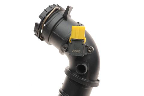Патрубок інтеркулера BMW 5 (F10) 10-16 N20 Патрубок інтеркулера BMW 5 (F10) 10-16 N20