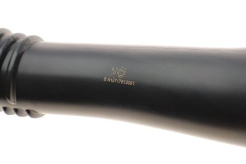 Патрубок інтеркулера BMW 5 (F10) 10-16 N20 Патрубок інтеркулера BMW 5 (F10) 10-16 N20