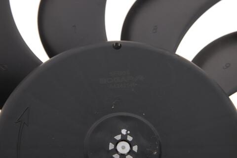Вентилятор охолодження двигуна VW T4 95-03 Вентилятор охолодження двигуна VW T4 95-03