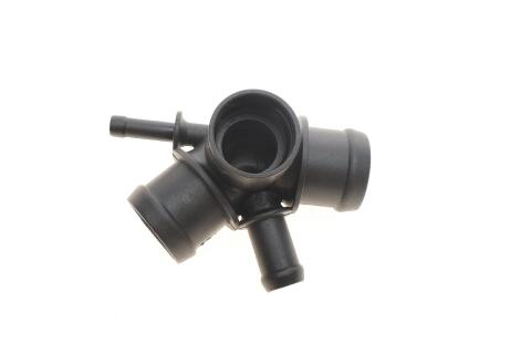 Фланець системи охолодження VW Bora/ Golf IV 98 05 Фланець системи охолодження VW Bora/ Golf IV 98 05
