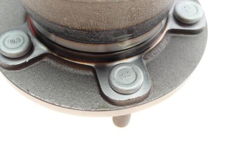 Підшипник маточини (задньої) Ford Kuga 1.5/1.6/2.0D 13- Підшипник маточини (задньої) Ford Kuga 1.5/1.6/2.0D 13-