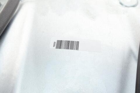 Склопідіймач (передній) VW Touran 03-15 (R) (електро) (без моторчика) (з пластиною)