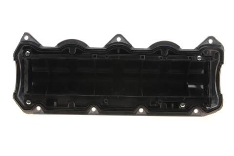 Кришка клапанна caddy 1,9 -04 Кришка клапанна caddy 1,9 -04