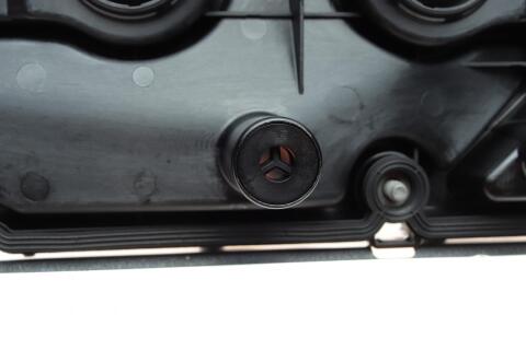 Кришка клапанів VW T6 16- (всередині OE) Кришка клапанів VW T6 16- (всередині OE)