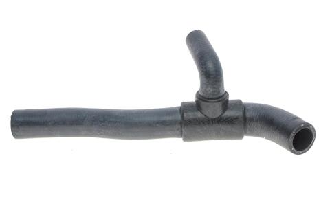 Патрубок системи охолодження VW Golf II/Passat 1.6 TD -93 Патрубок системи охолодження VW Golf II/Passat 1.6 TD -93