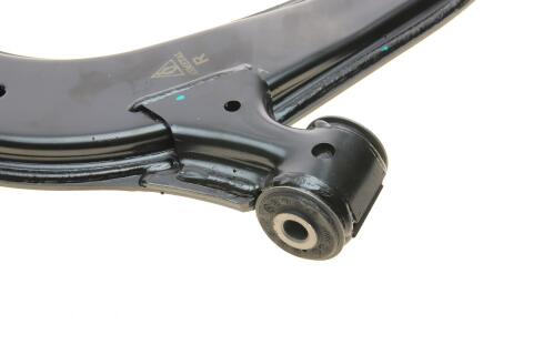 Важіль підвіски (передній/знизу) (R) Citroen Berlingo/Peugeot Partner 1.1-1.9D 96- (без кульової)