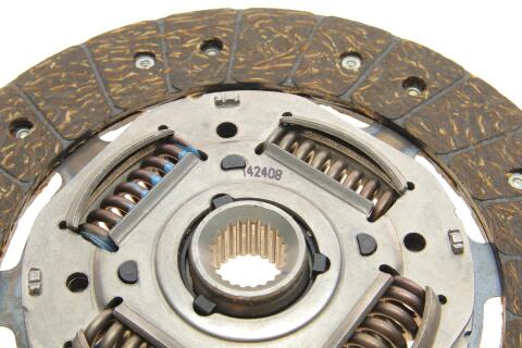 Комплект зчеплення VW Passat 1.9 TDI 00-05 (d=240mm) (+вижимний) Комплект зчеплення VW Passat 1.9 TDI 00-05 (d=240mm) (+вижимний)