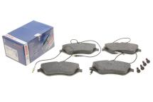 Колодки тормозные (передние) Peugeot 407 04- (Lucas) (с датчиком) Колодки тормозные (передние) Peugeot 407 04- (Lucas) (с датчиком)