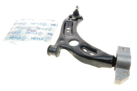 Рычаг подвески (передний/снизу) (R) VW Caddy/Golf/Touran/Skoda Octavia 03- Рычаг подвески (передний/снизу) (R) VW Caddy/Golf/Touran/Skoda Octavia 03-