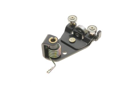 Ролик дверей (бічних/средний) Ford Connect 01- (L)