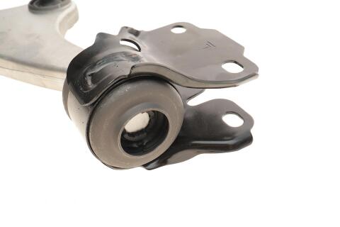 Важіль підвіски (передній) (L) Volvo S60/S80/V60/V70 07-