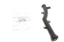 Патрубок системи охолодження Citroen Berlingo/Peugeot Partner 1.4-1.6 16V 06-