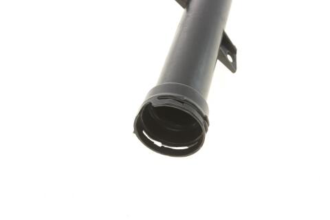 Патрубок системы охлаждения Citroen Berlingo/Peugeot Partner 1.4-1.6 16V 06- Патрубок системы охлаждения Citroen Berlingo/Peugeot Partner 1.4-1.6 16V 06-