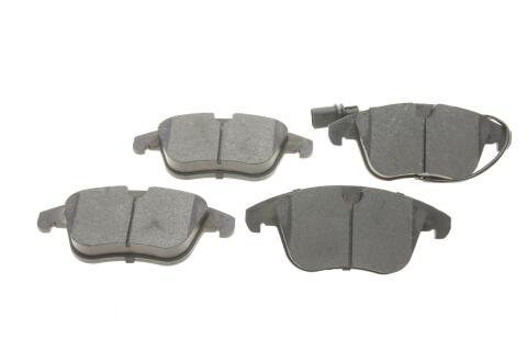 Колодки гальмівні (передні) Audi A4 07-18/Audi A5 07-/Audi Q5 12-17 (+датчик)