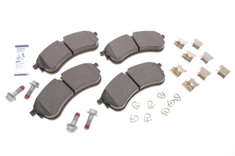 Колодки гальмівні (передні) VW Crafter 16-