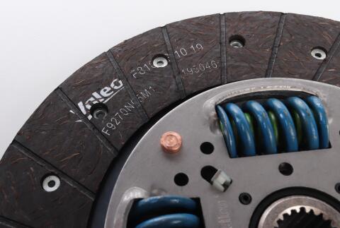 Комплект сцепления Opel Movano/Renault Master 2.2DTI/dCi 00- (d=242mm) z=21(больше не производиться) Комплект сцепления Opel Movano/Renault Master 2.2DTI/dCi 00- (d=242mm) z=21(больше не производиться)